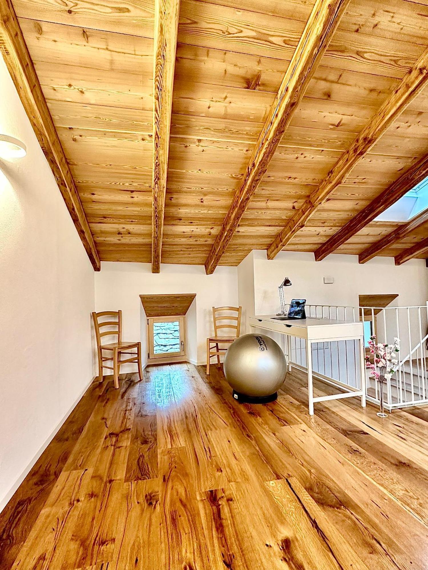 Ca Laura Apartment Campascio Bagian luar foto